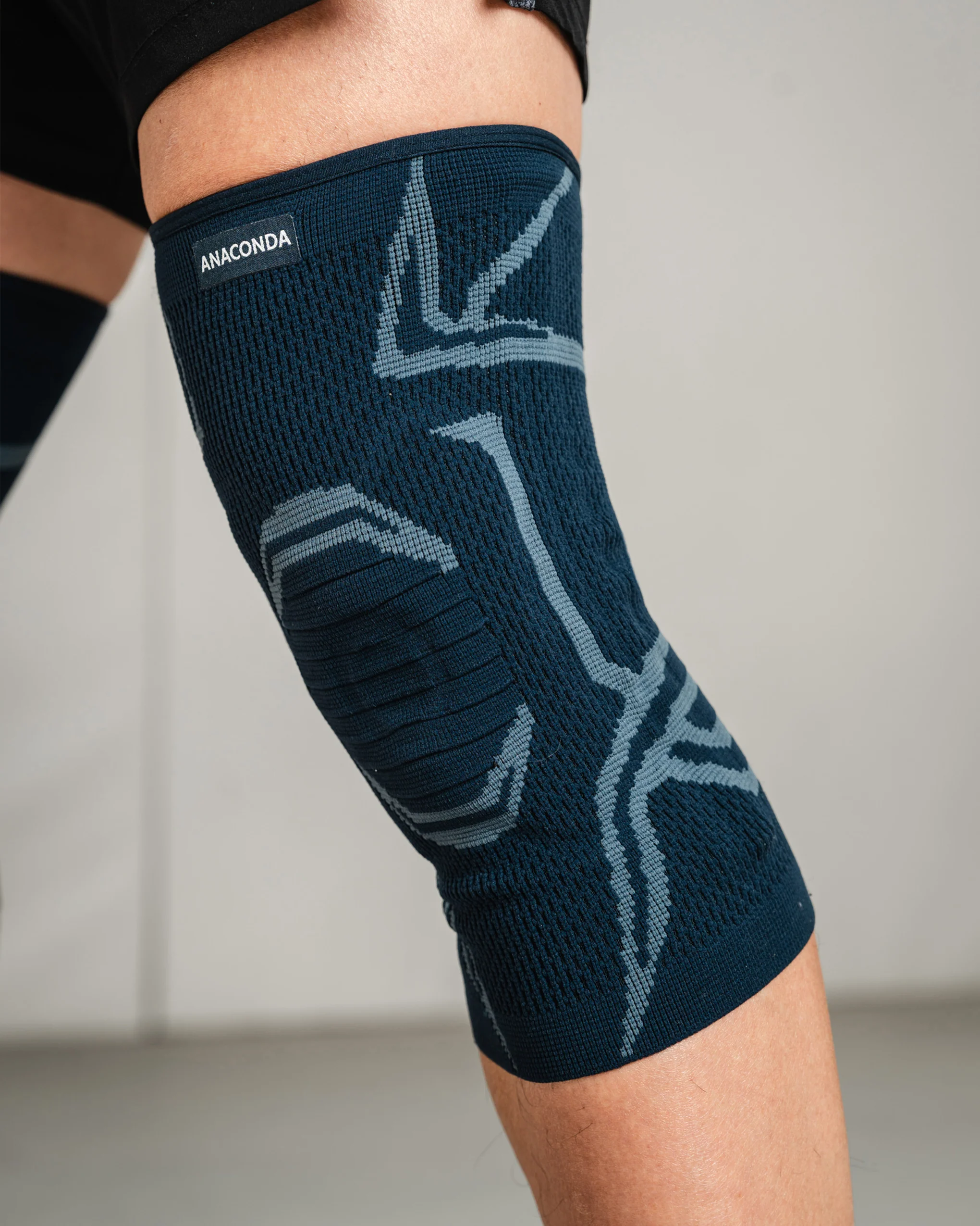 Anaconda Active Knee Support - Image 22