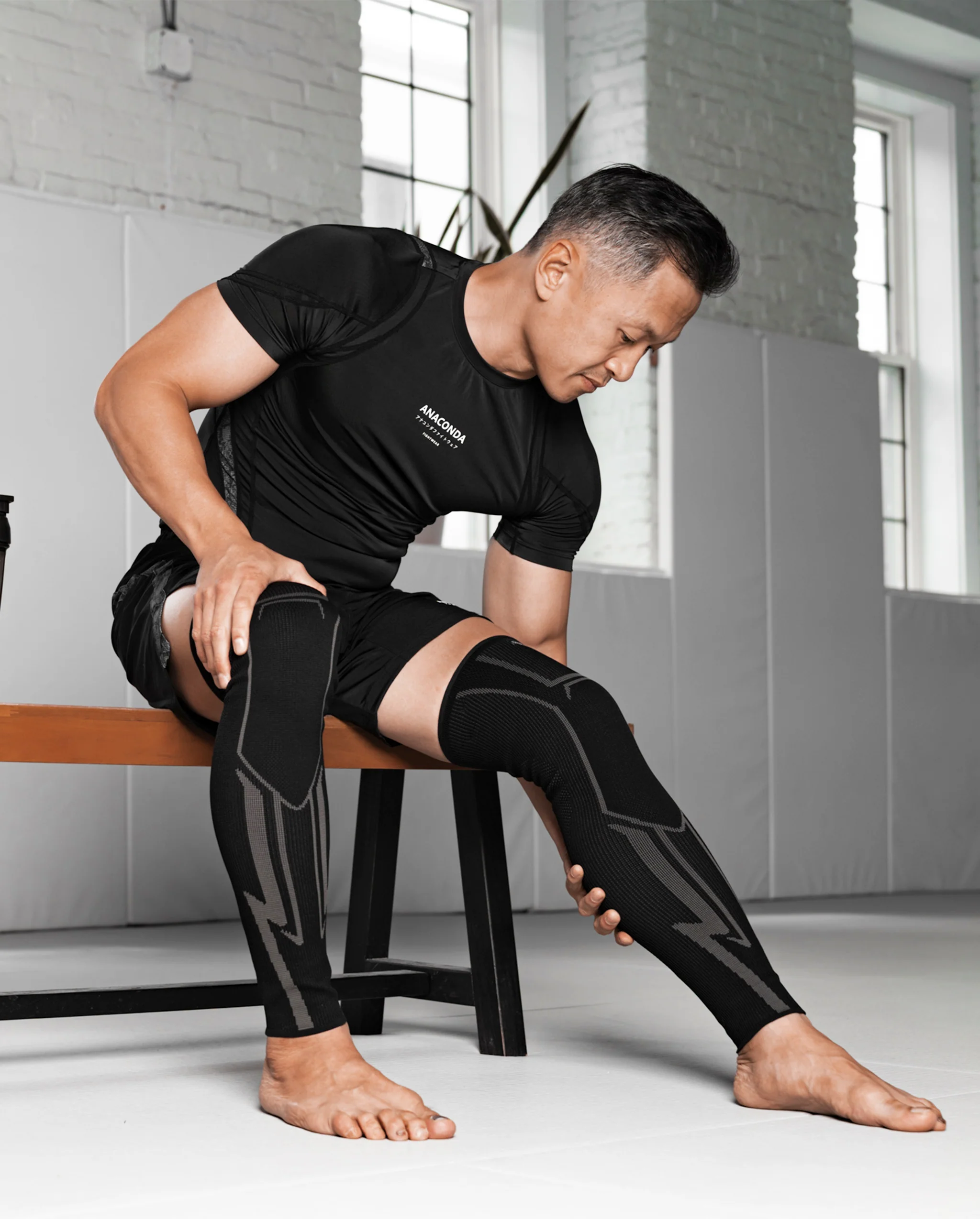 Anaconda Leg Support Sleeve - Image 10