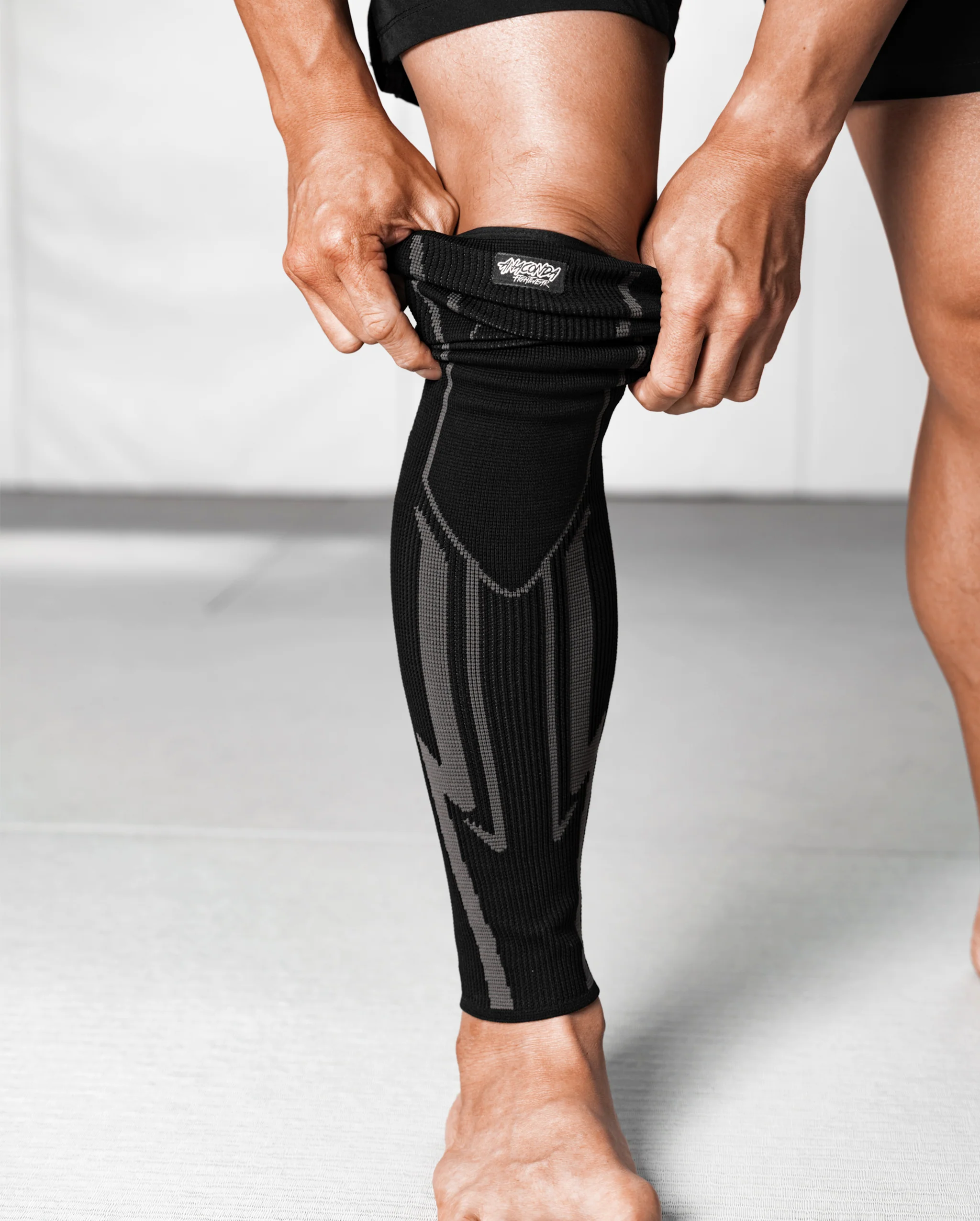 Anaconda Leg Support Sleeve - Image 5