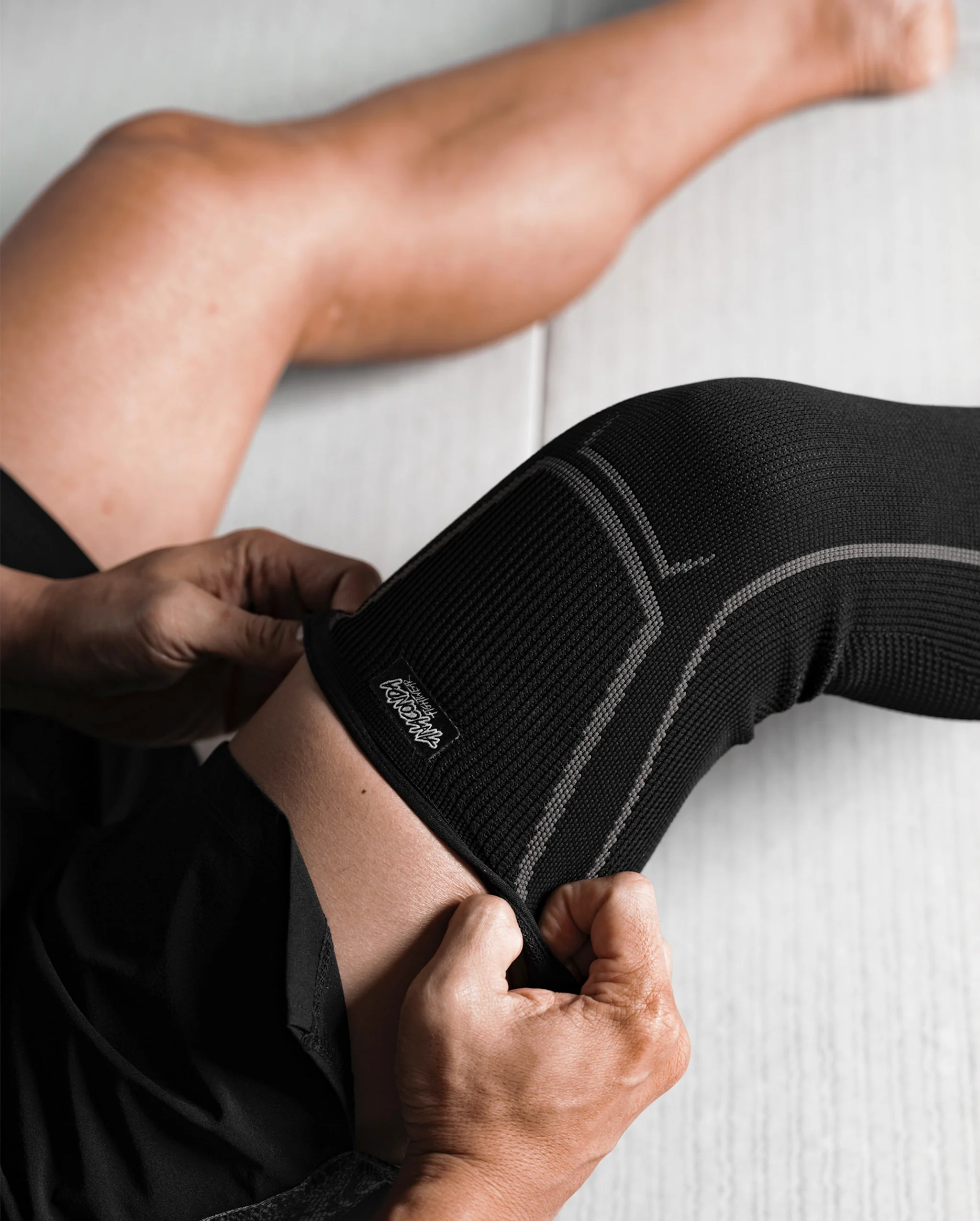 Anaconda Leg Support Sleeve - Image 7
