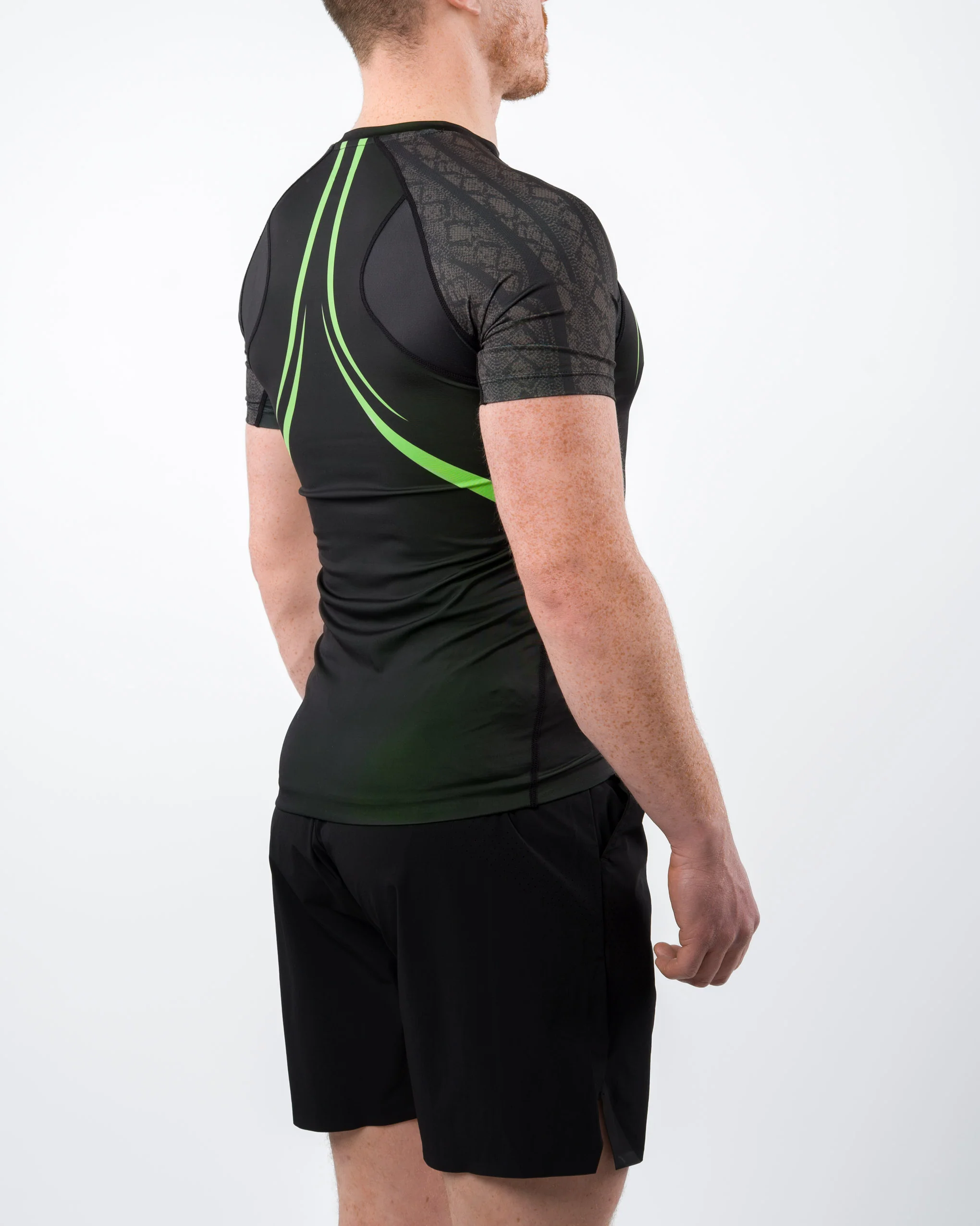 X-Vent Short Sleeve Rashguard - Image 4