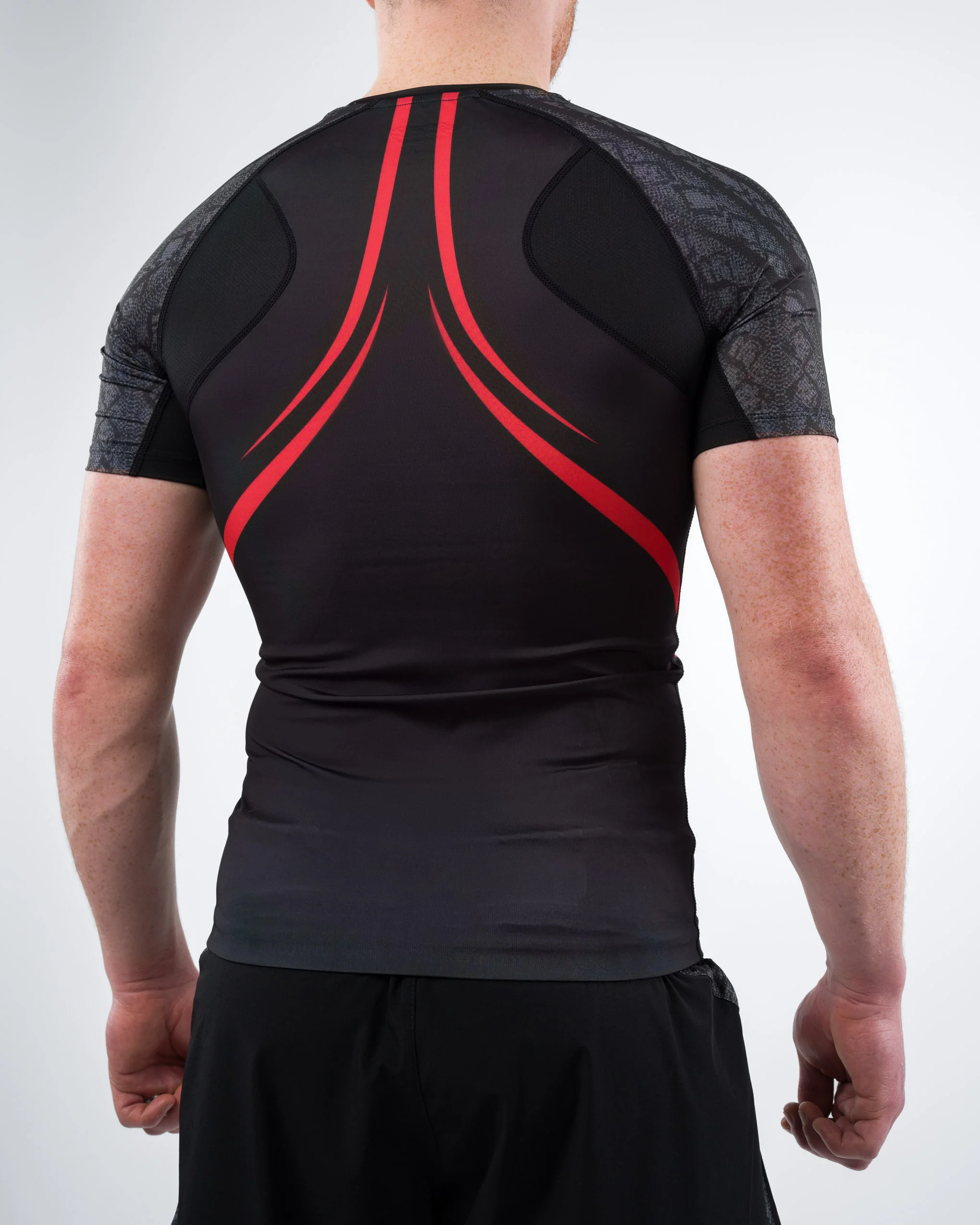 X-Vent Short Sleeve Rashguard - Image 7